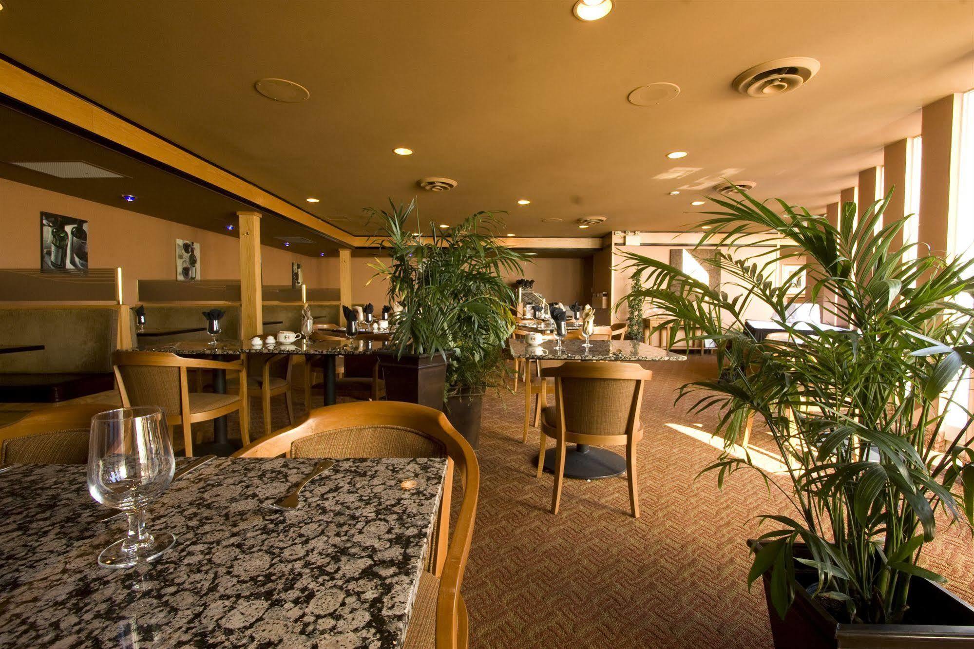 海岸探索酒店 坎贝尔河 外观 照片